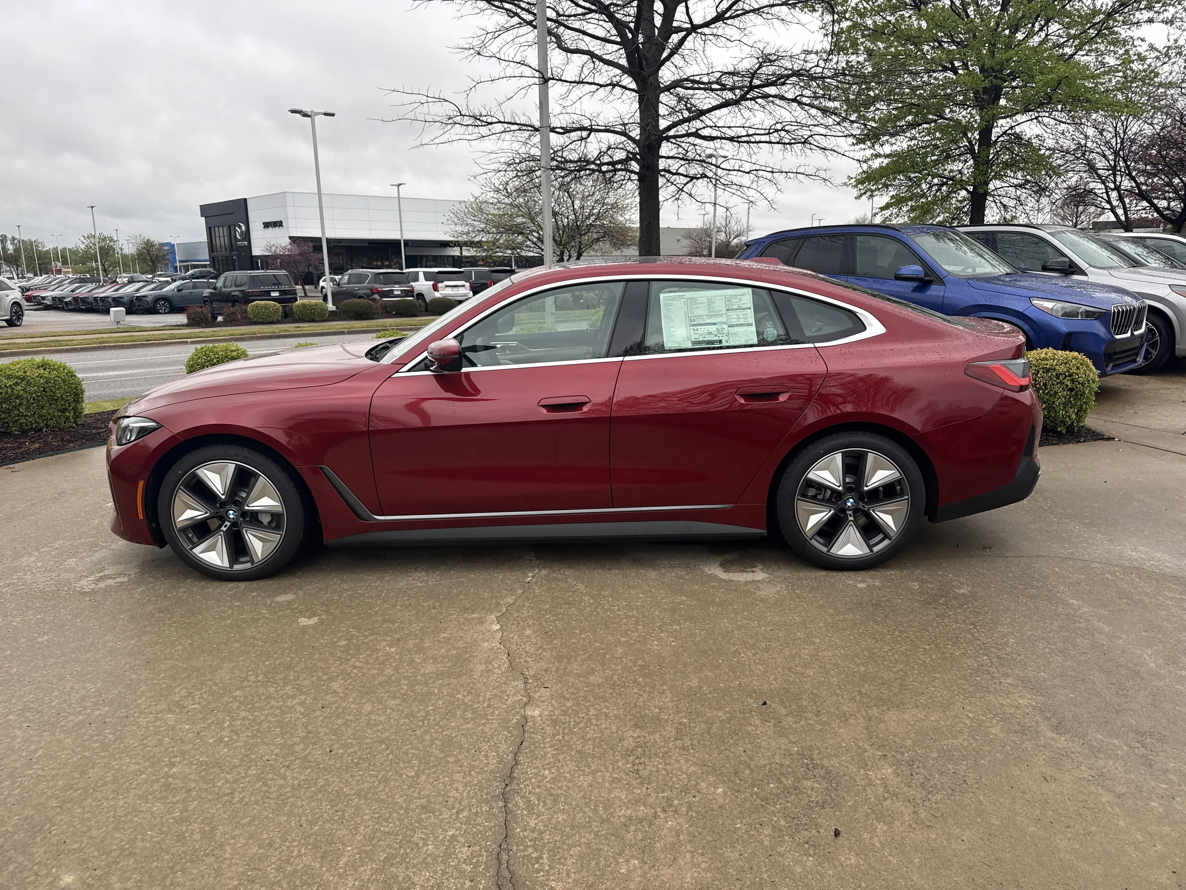 New 2026 VEGAS RED BMW xDrive40 image 2