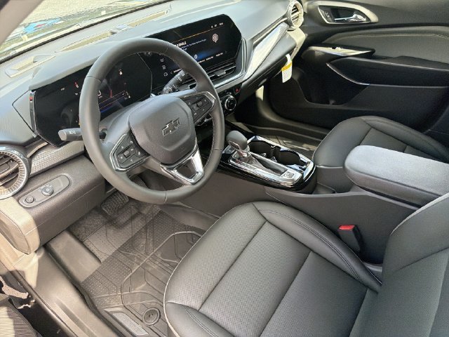 New 2026 Mosaic Black Metallic Chevrolet ACTIV image 16