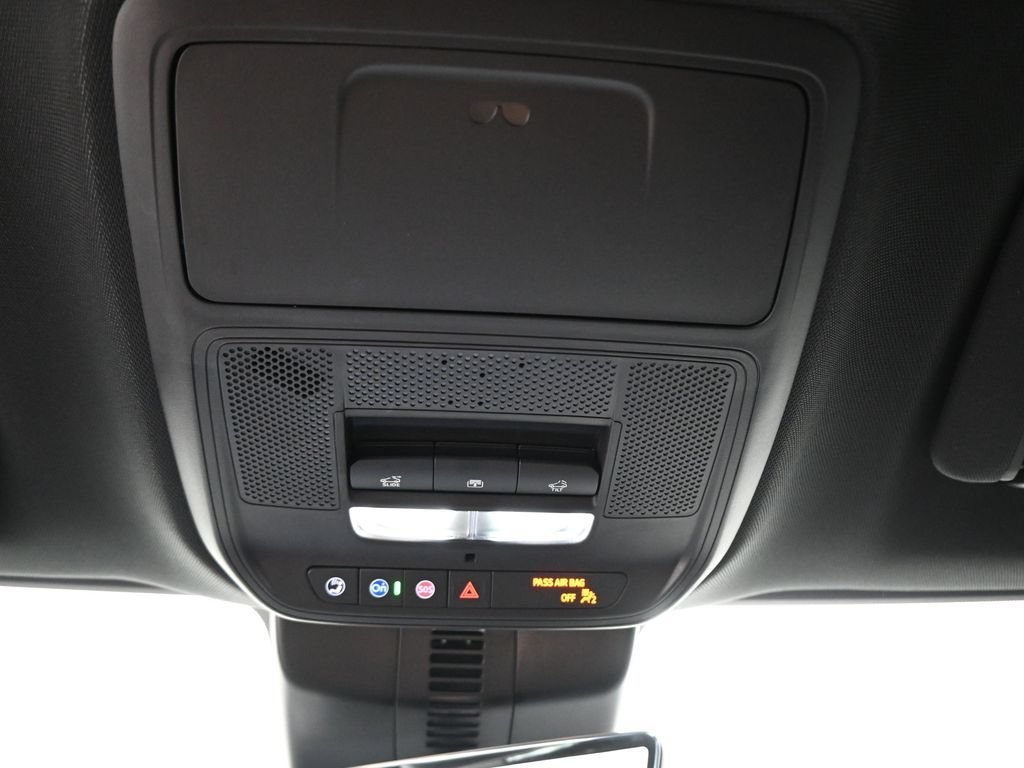 2026 Buick Enclave Sport Touring - Photo 19