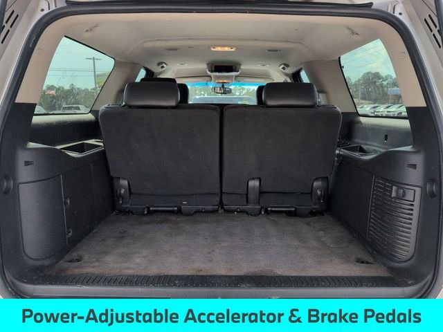 2010 Chevrolet Suburban LT - Photo 26