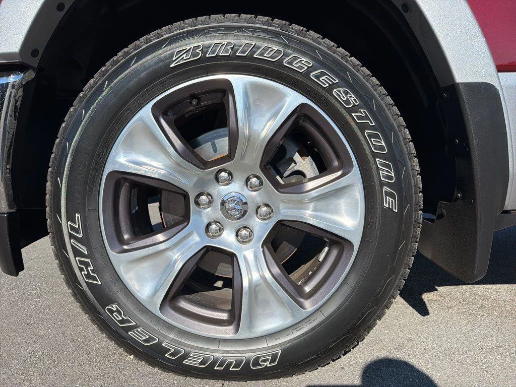 Used 2019 Red Ram Laramie image 15