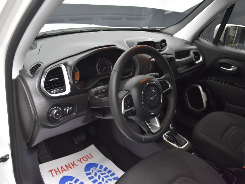 Certified Used 2021 White Jeep Latitude image 15