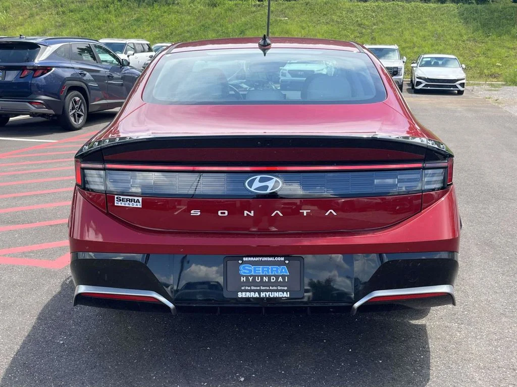 New 2026 Red Hyundai SEL Sport image 4