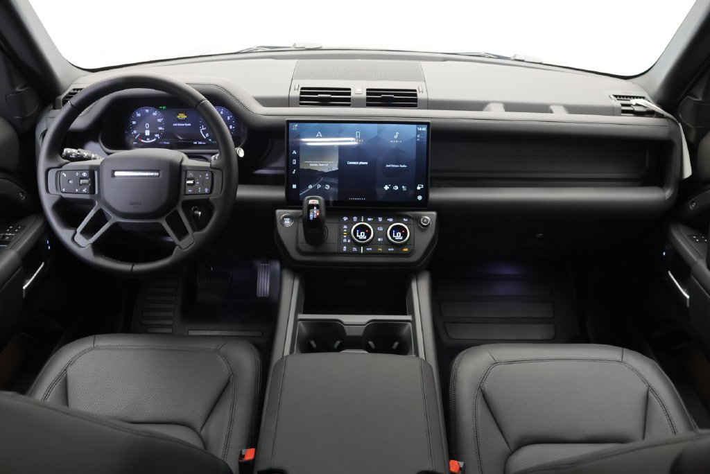 New 2026 Woolstone Green Land Rover X-Dynamic SE image 16