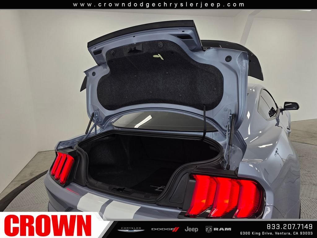 Used 2022 Blue Ford Shelby GT500 image 21