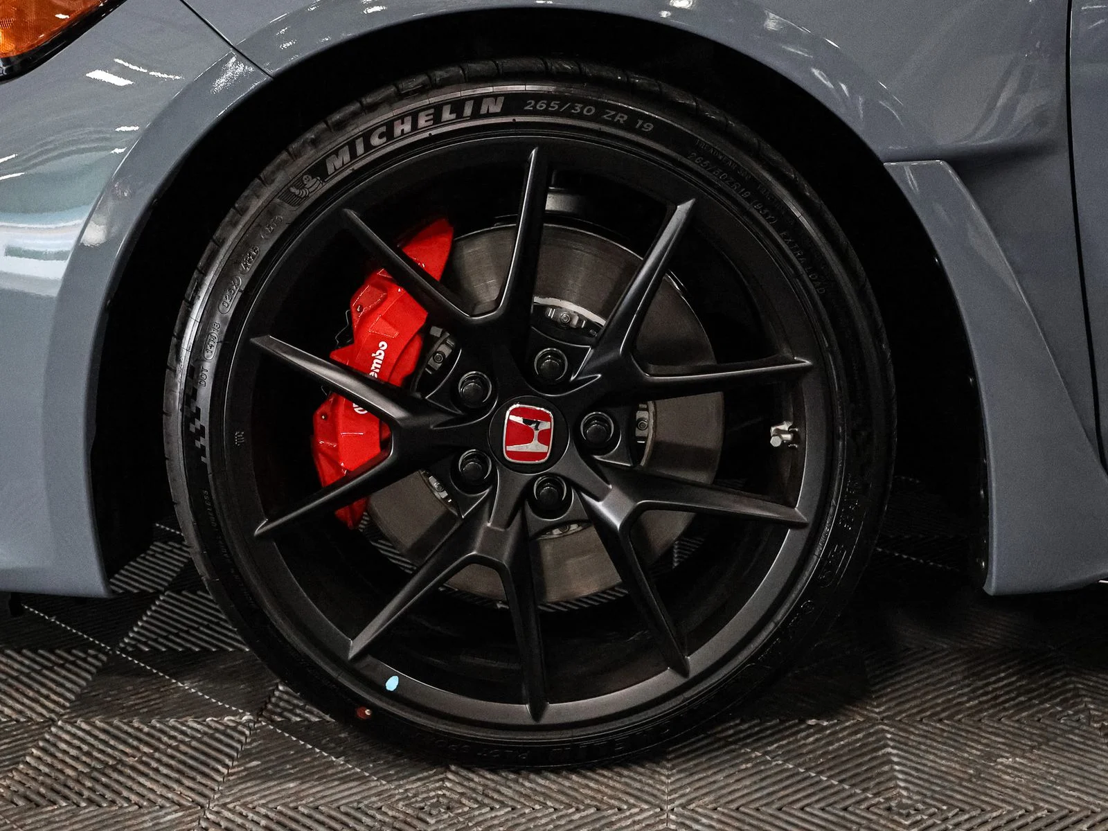 New 2026 Sonic Gray Pearl Honda Type R image 18