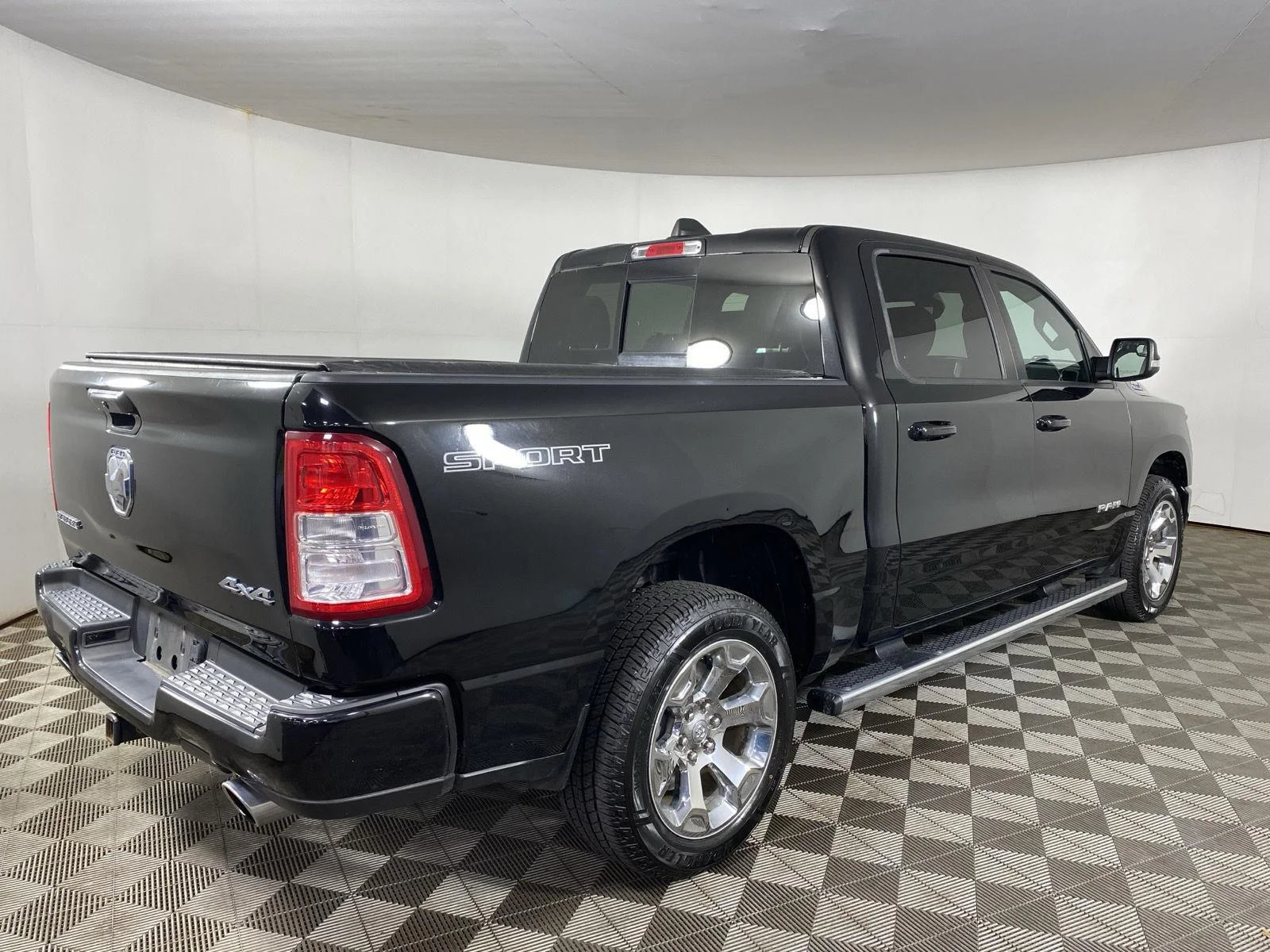 Used 2021 Diamond Black Crystal Pearlcoat Ram Big Horn image 7