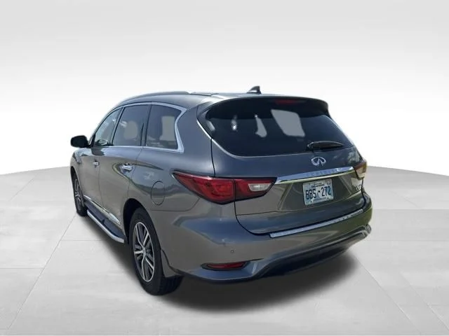 Used 2017 Gray INFINITI Base image 5