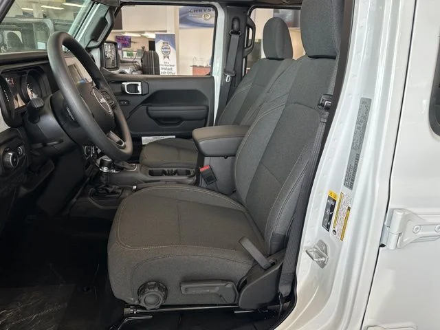 New 2026 Bright White Clear-Coat Exterior Paint Jeep Sport image 11