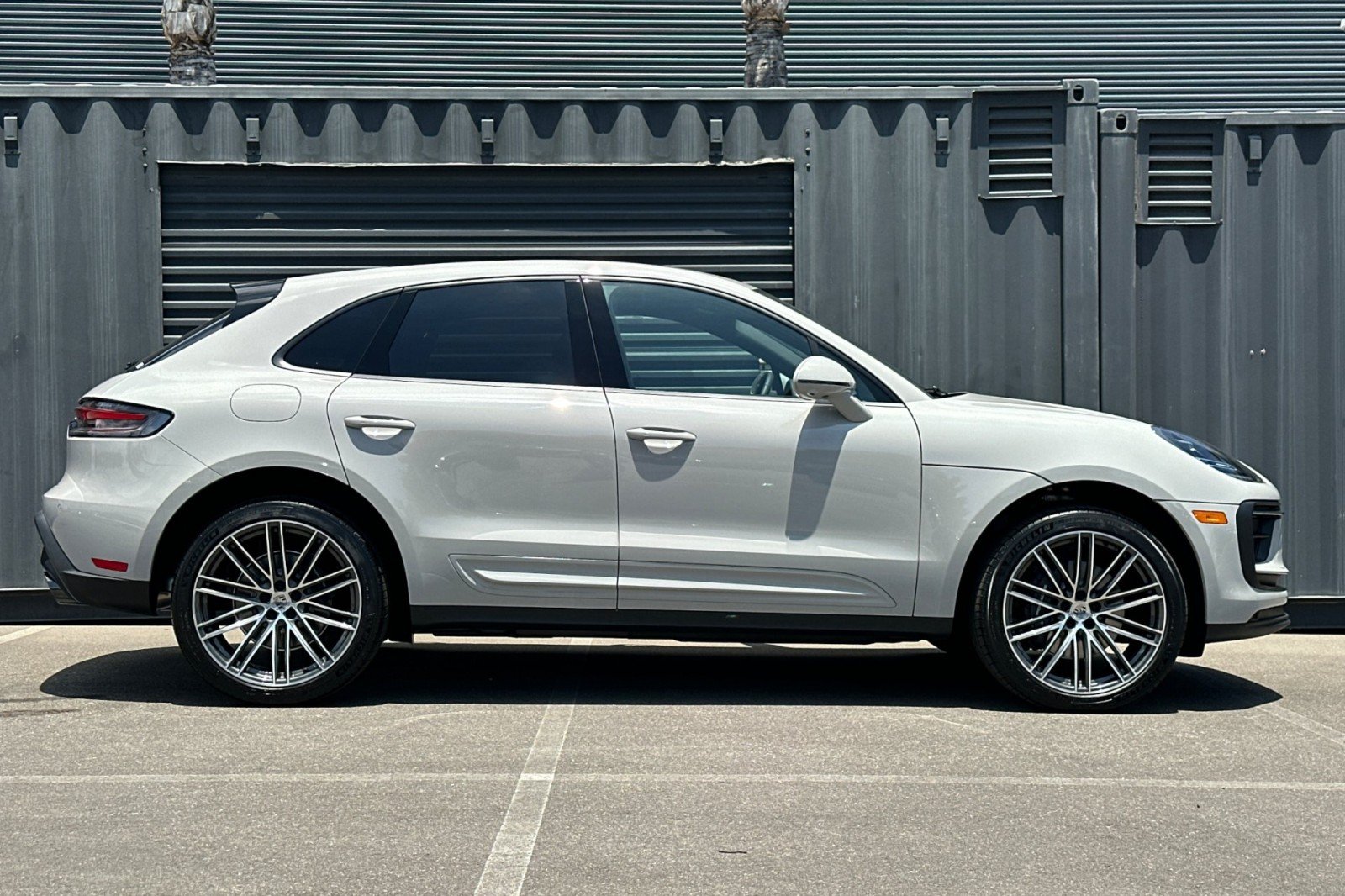 New 2026 Chalk Porsche  image 9