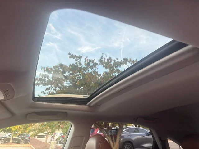 Used 2014 White Lexus 350 image 8