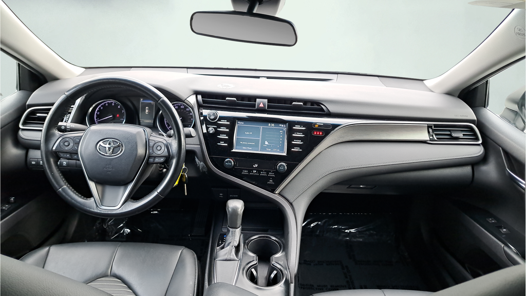 Used 2019 White Toyota SE image 17