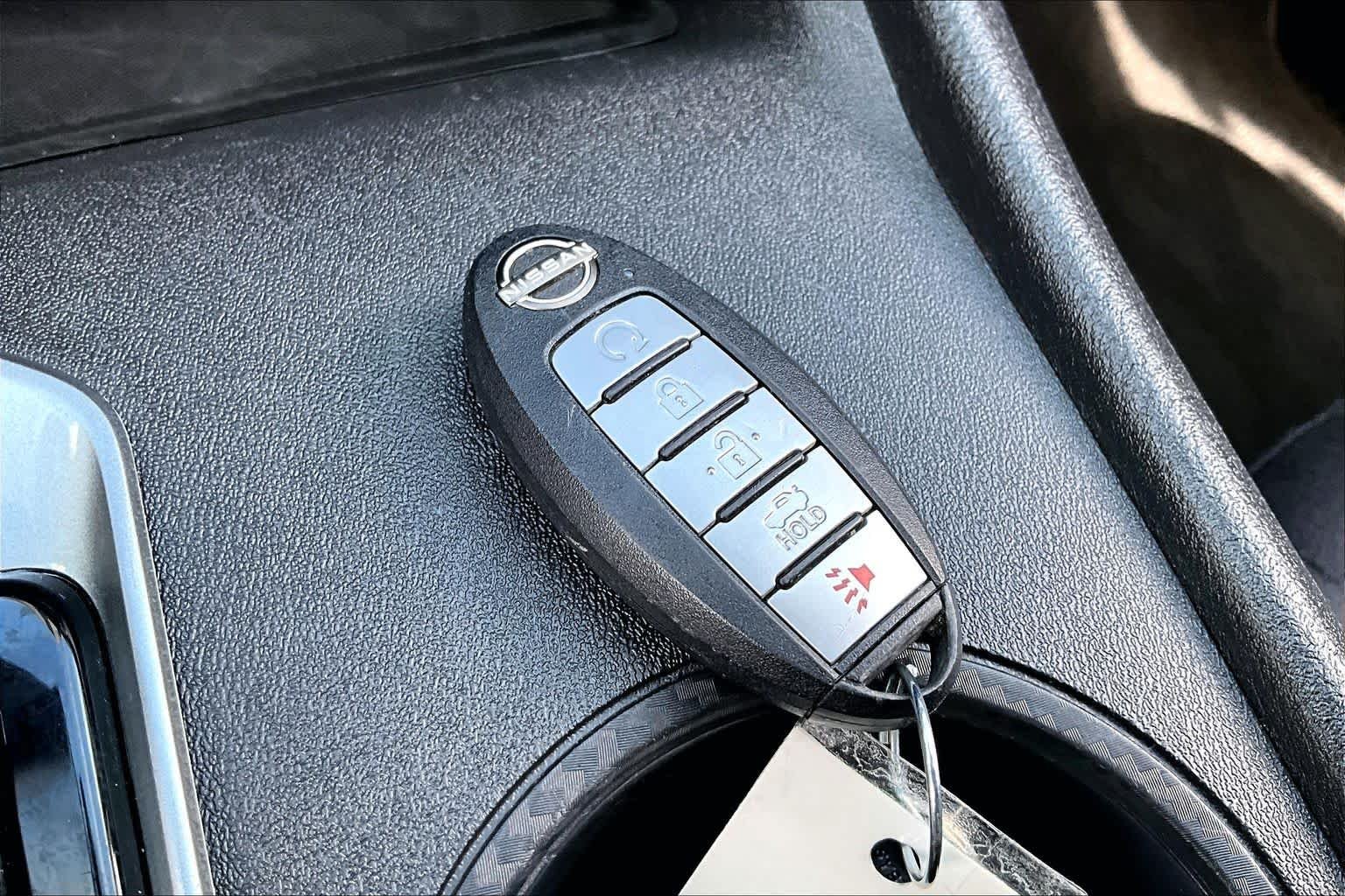 Used 2025 Gun Metallic Nissan SV image 15