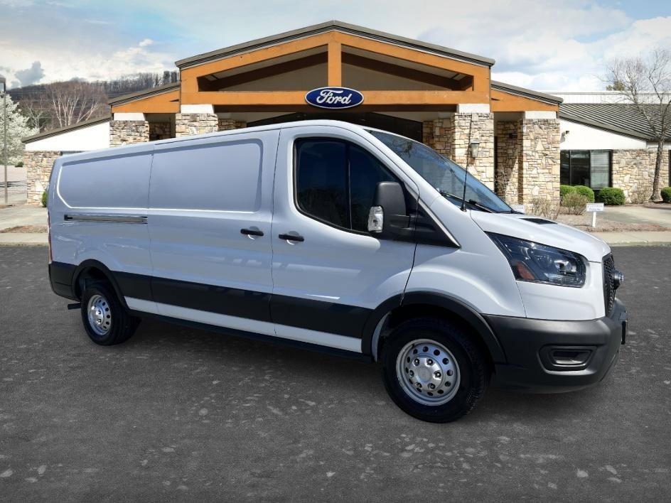 Used 2024 Oxford White Ford Base image 3