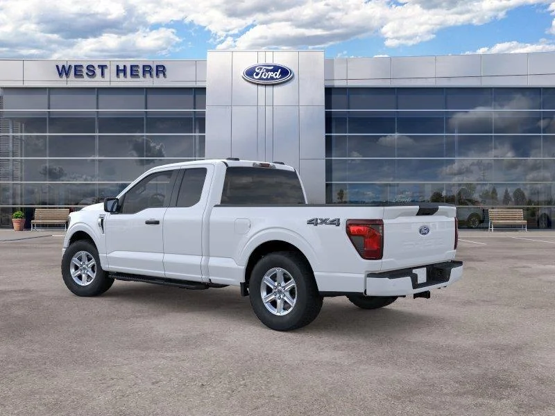 New 2026 Oxford White Ford XLT image 5