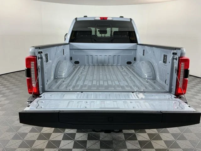 New 2026 Glacier Gray Metallic TriCoat Ford Lariat image 7
