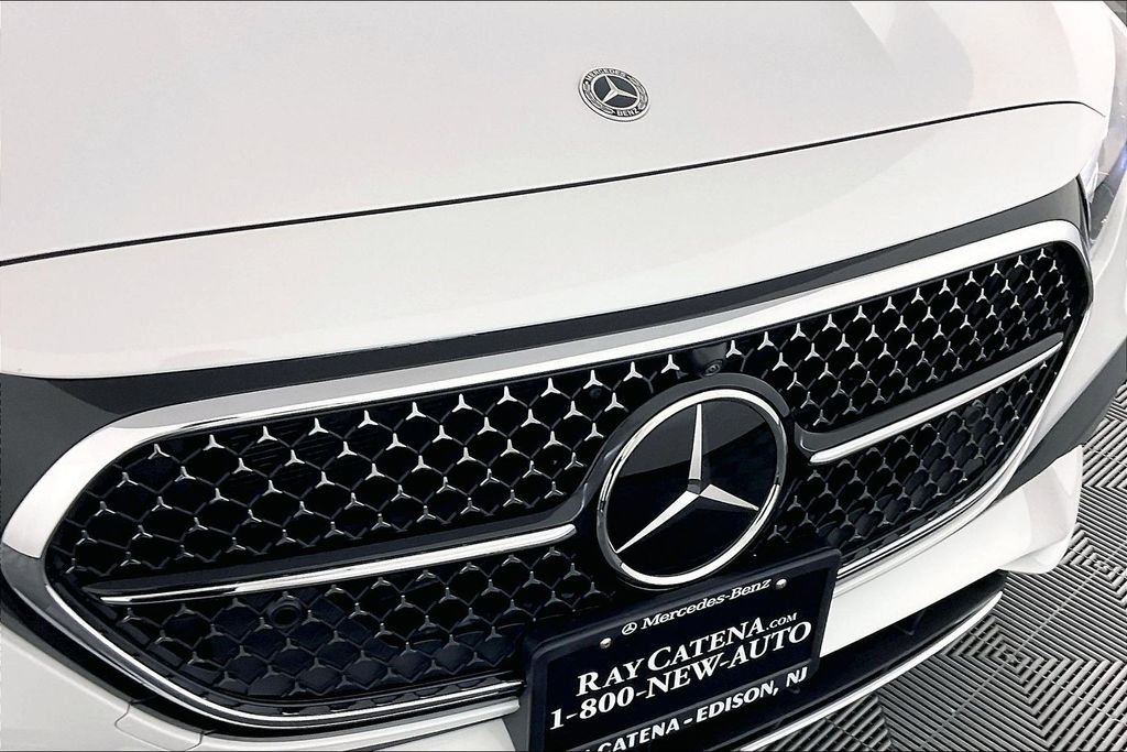 2026 Mercedes-Benz E-Class E350 - Photo 22