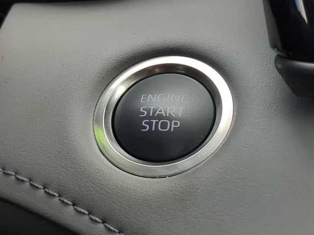 Used 2024  Toyota Limited image 35