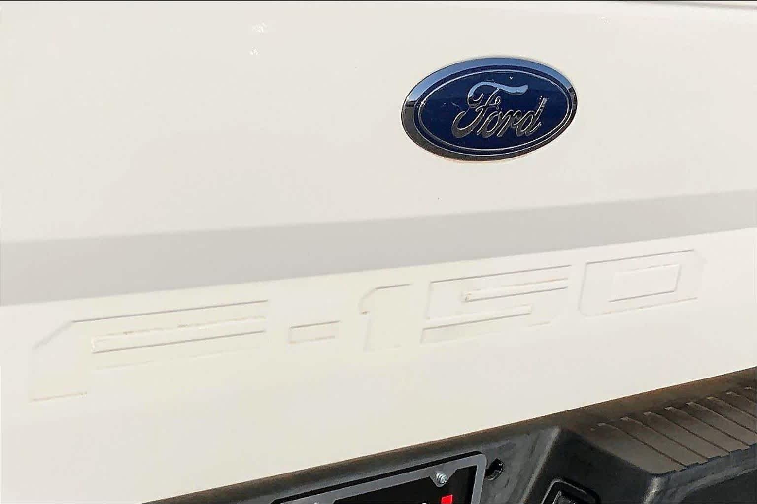 Used 2017 Oxford White Ford XL image 28