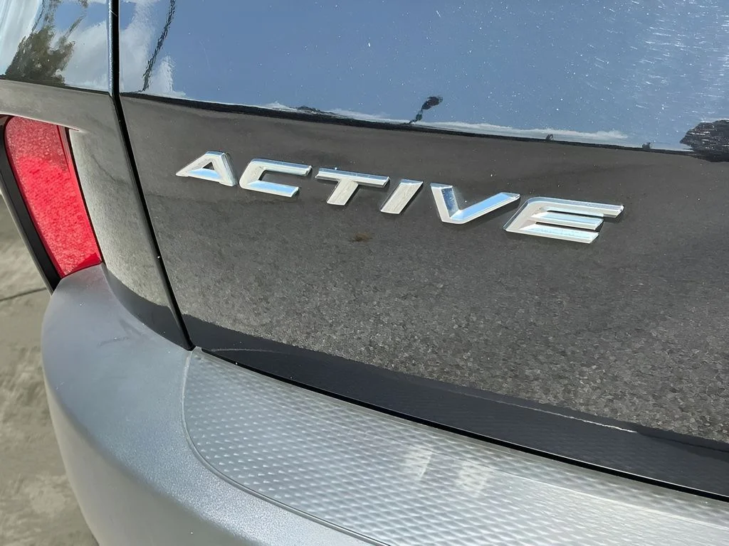 Used 2024 Black Ford Active image 33