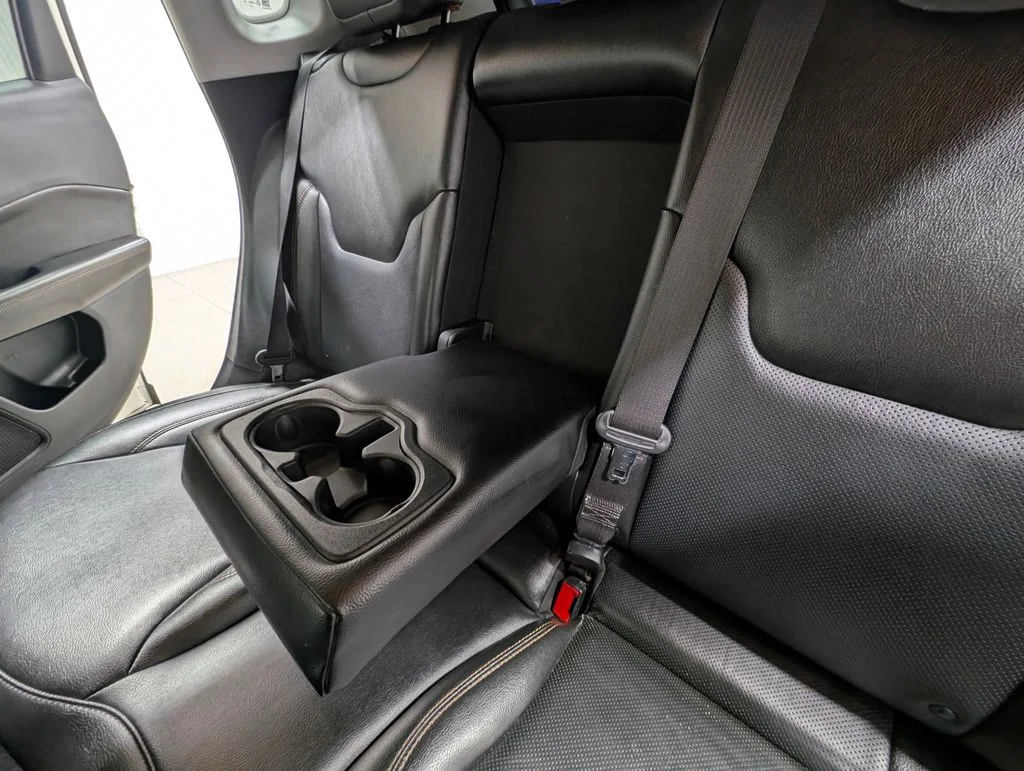 Certified Used 2019 White Clearcoat Jeep Limited image 16