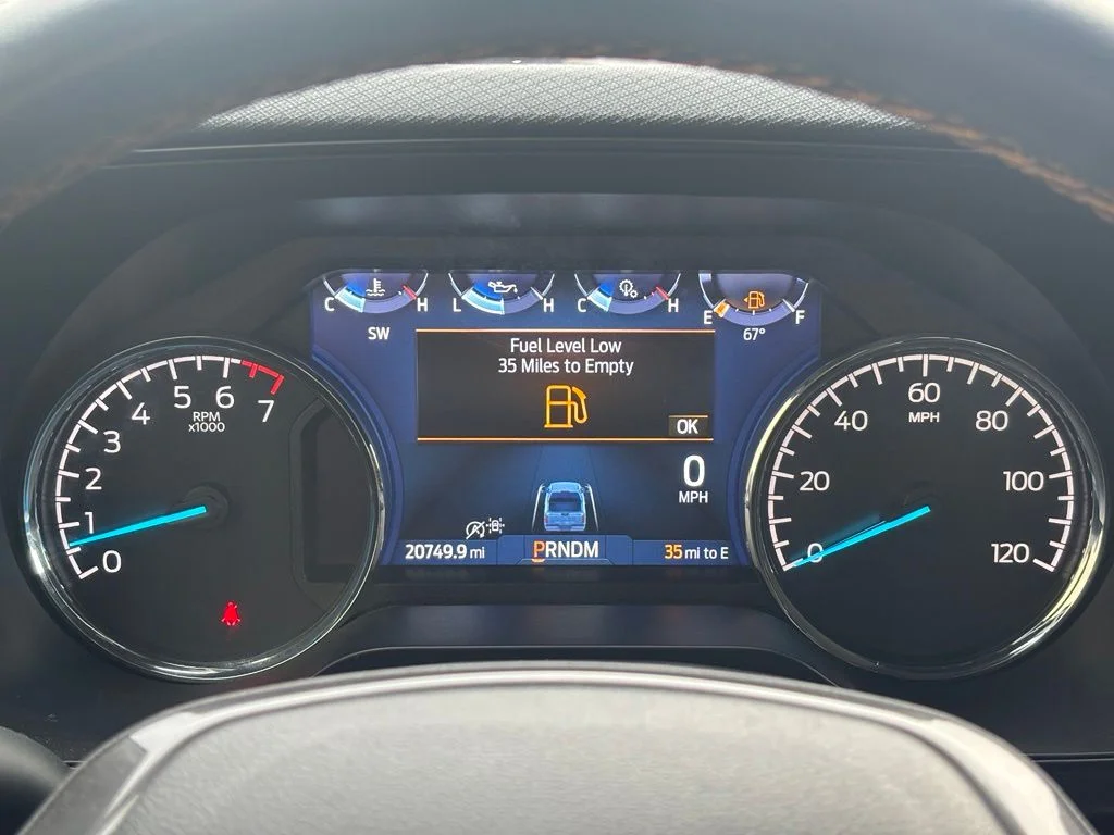 Used 2025 Gray Ford Tremor image 26