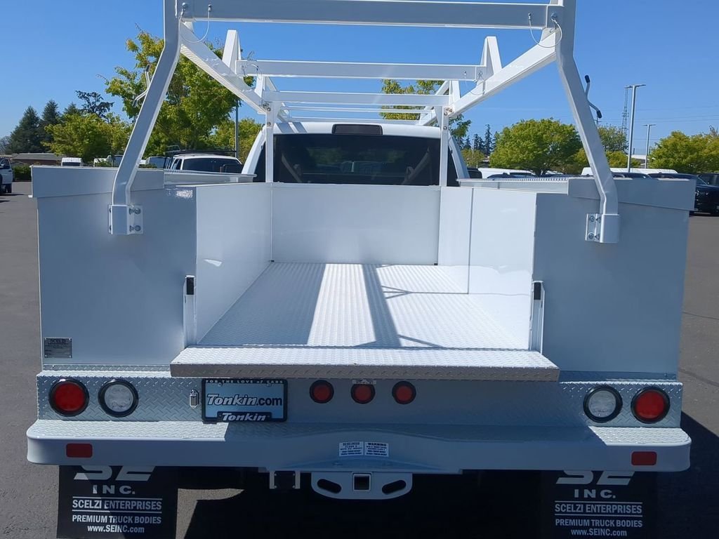 2024 RAM 3500 Chassis Tradesman - Photo 14