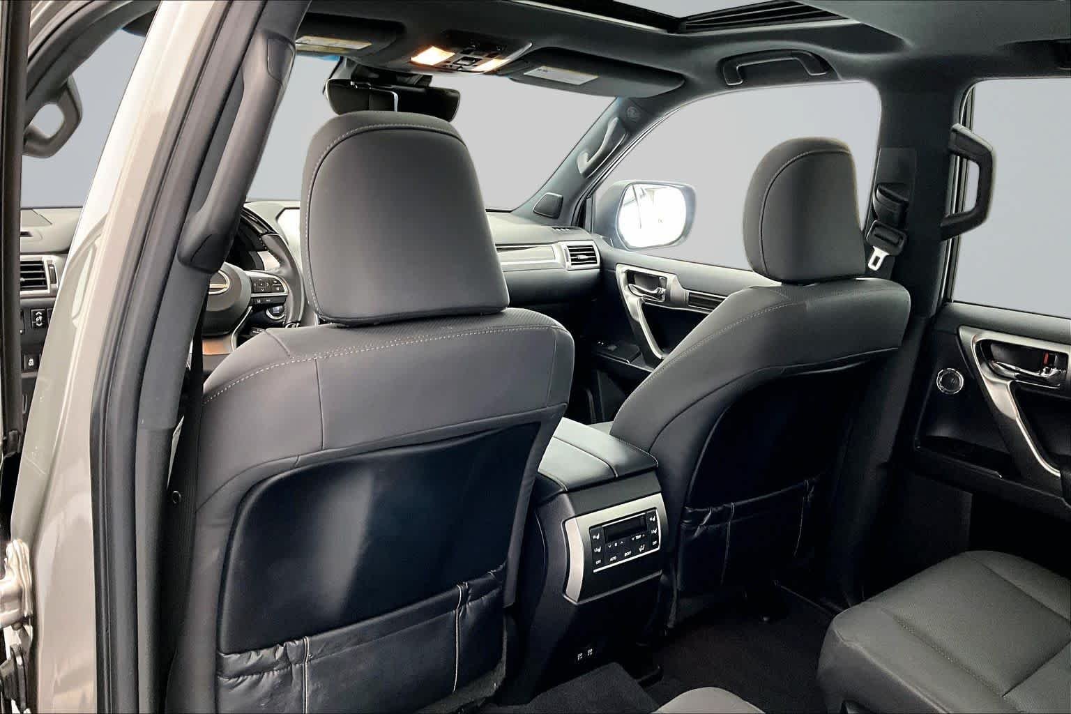 2023 Lexus GX PREMIUM - Photo 12