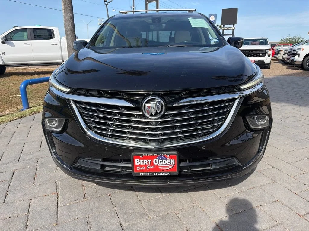 Used 2022 Ebony Twilight Metallic Buick Premium image 2