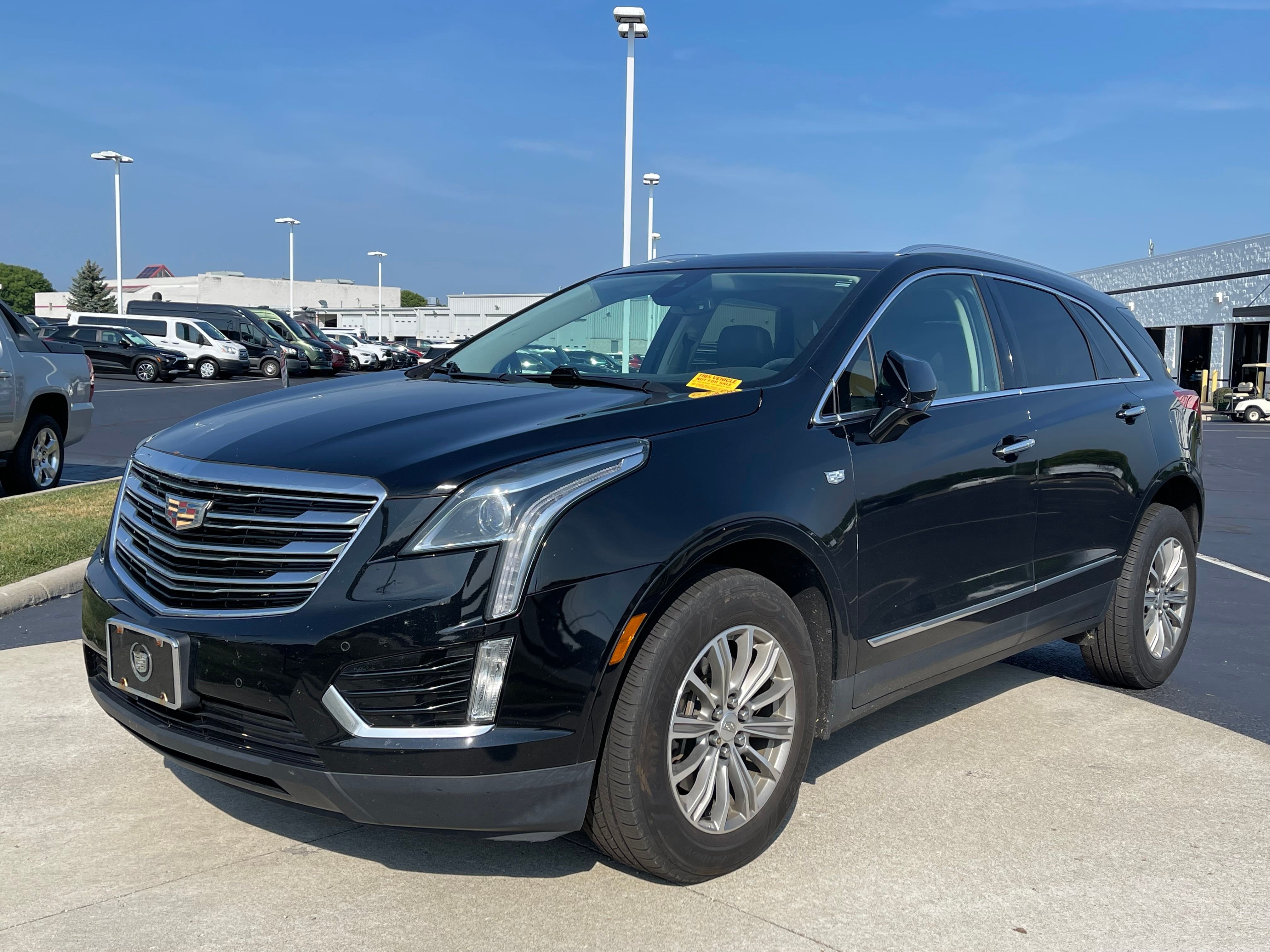 Used 2017 Stellar Black Metallic Cadillac Luxury image 3