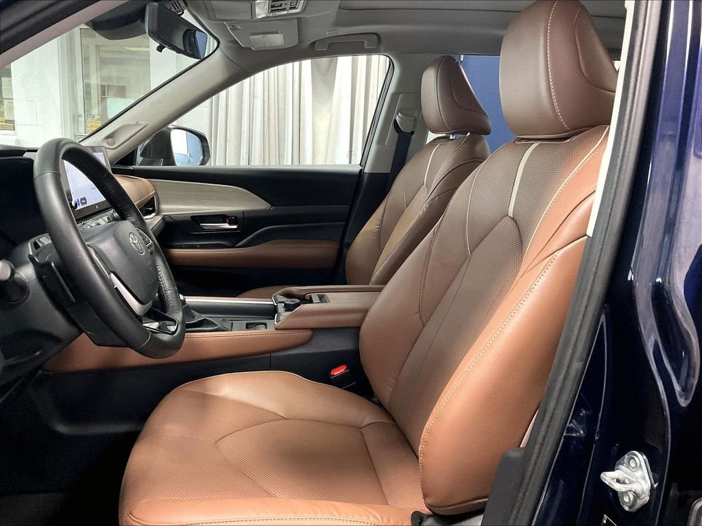 Used 2024 Blue Toyota Platinum image 9