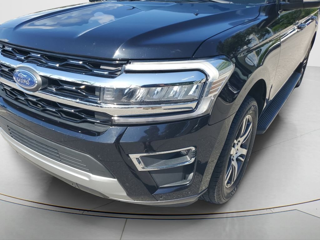 Used 2024 Black Ford Limited image 9