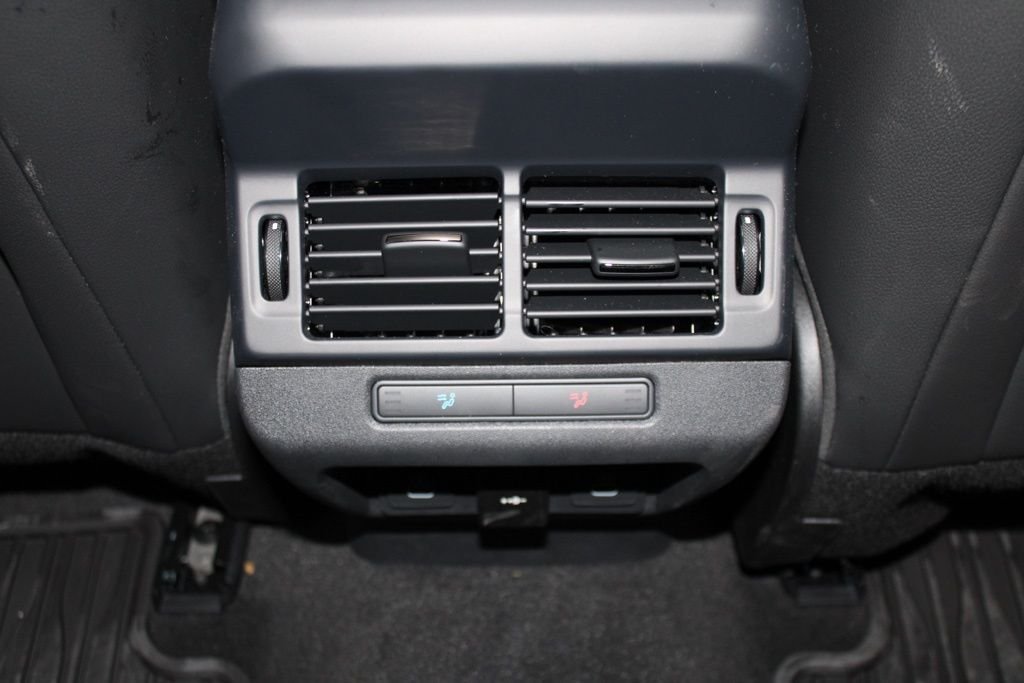 Used 2026 Gray Land Rover Dynamic image 30