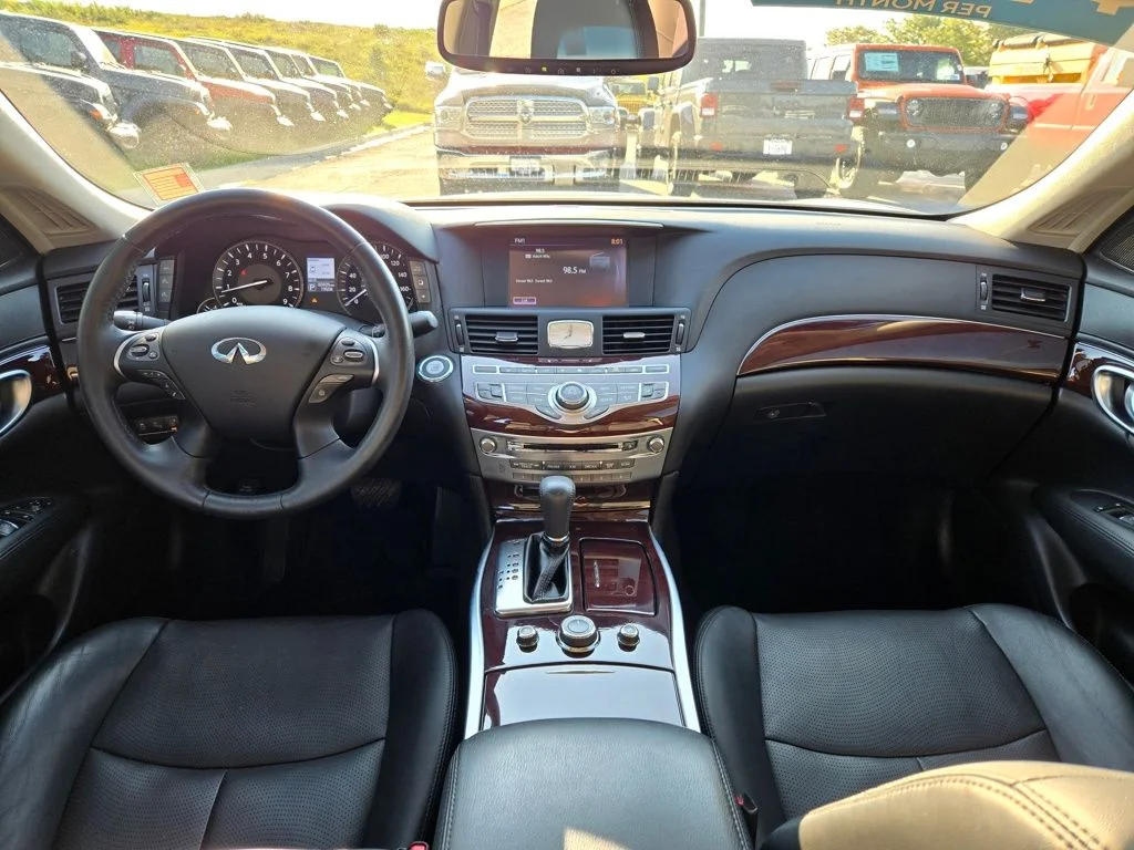 Used 2016 Gray INFINITI 3.7X image 16
