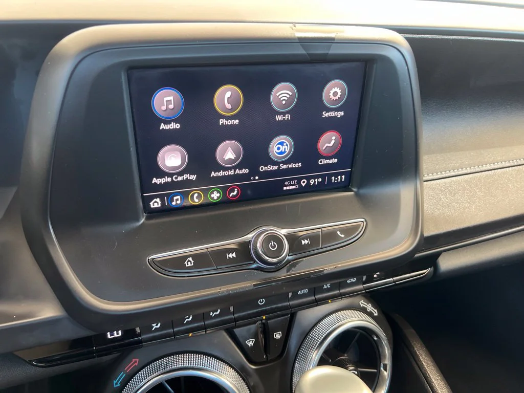 Used 2022 Summit White Chevrolet 1LT image 19