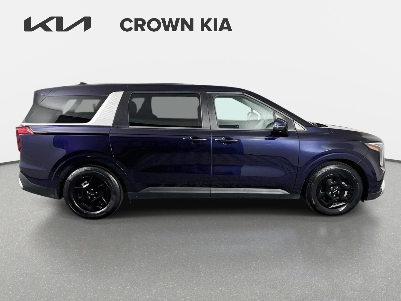 Used 2025 Deep Chroma Blue Kia LXS image 4