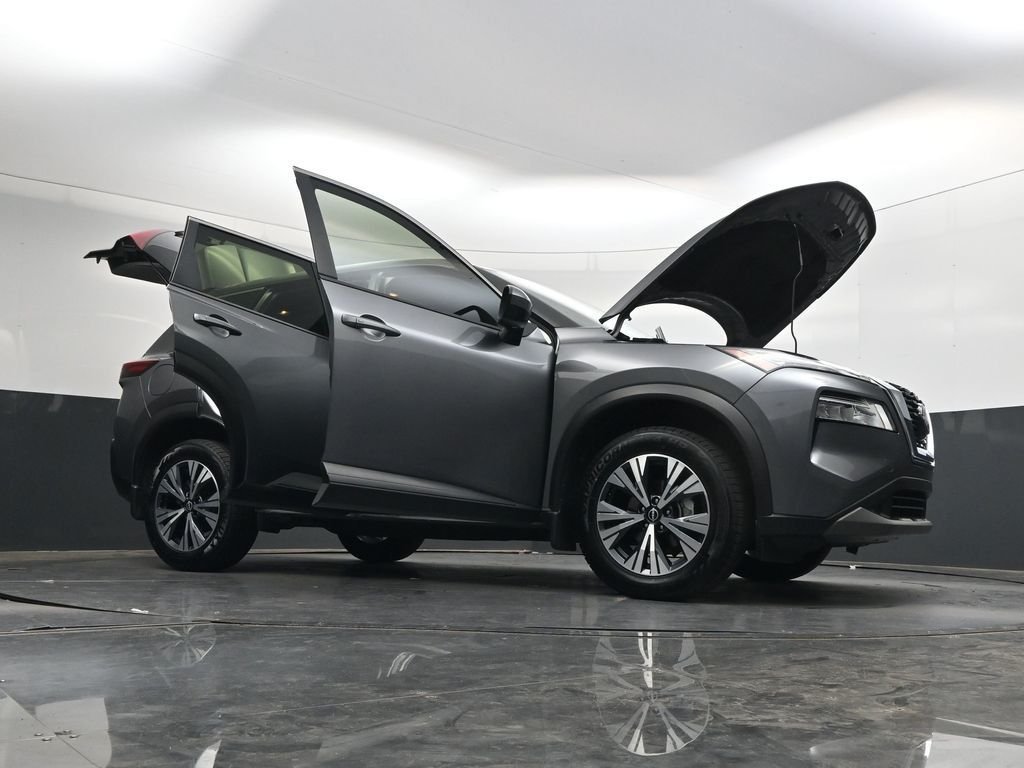 Used 2023 Gray Nissan SV image 46