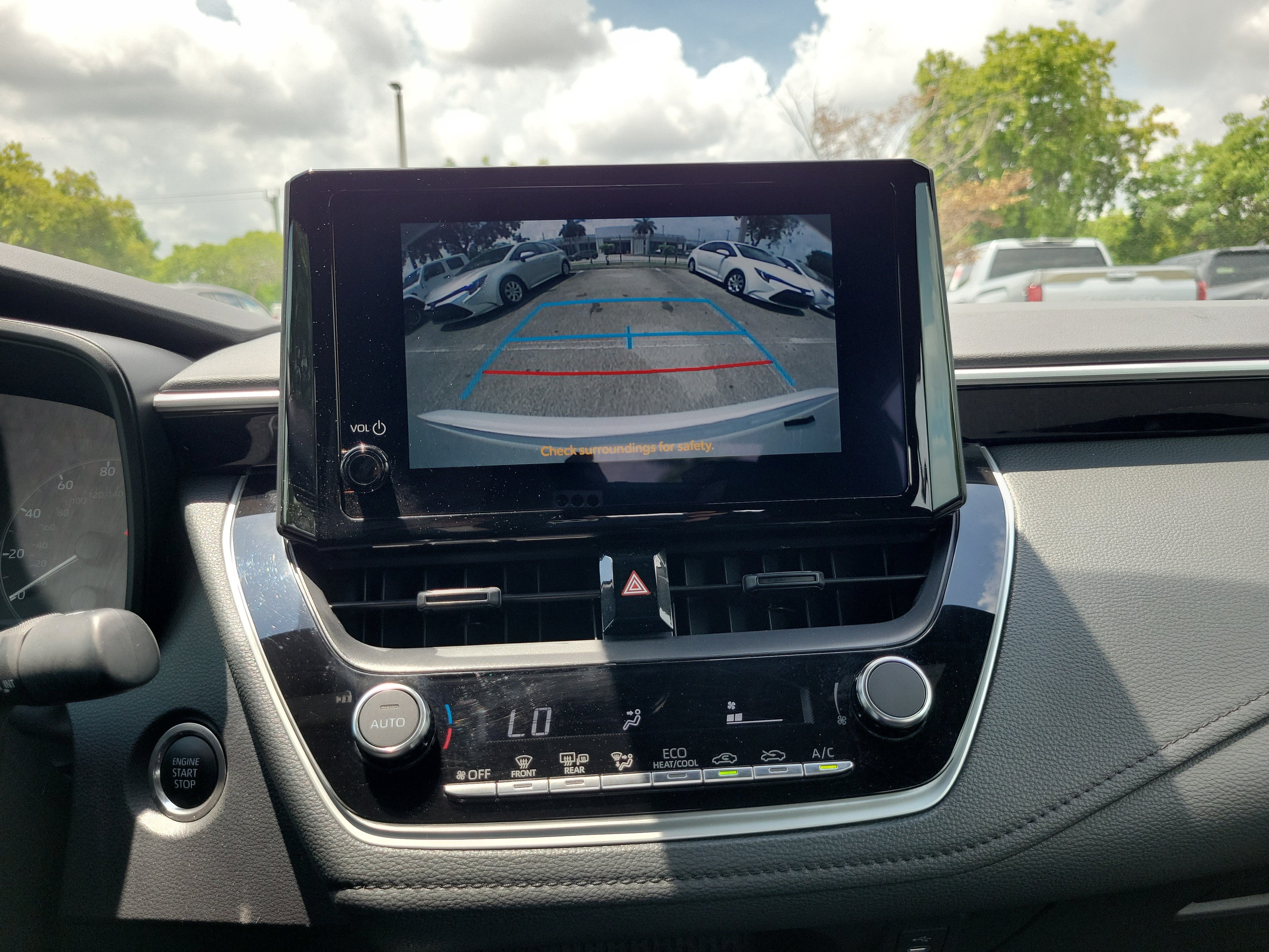 Used 2025 Pearl Toyota SE image 26