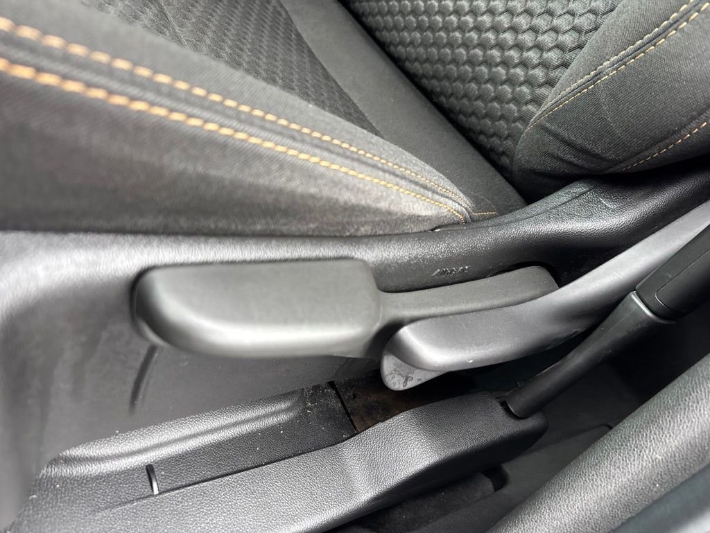 Used 2019 Gray GMC SLE image 13