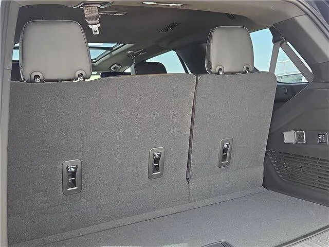 New 2026 Onyx Black GMC Denali Ultimate image 9