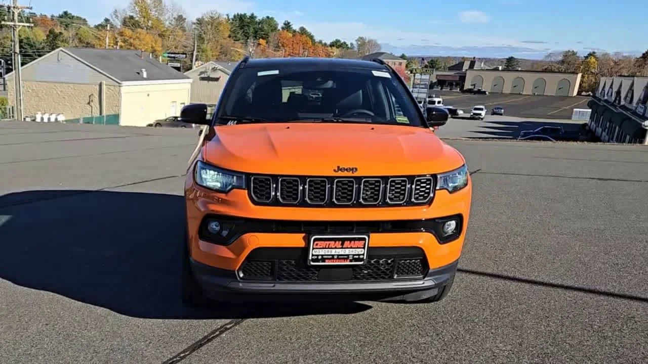 Used 2026 Joose Jeep Limited Altitude image 3