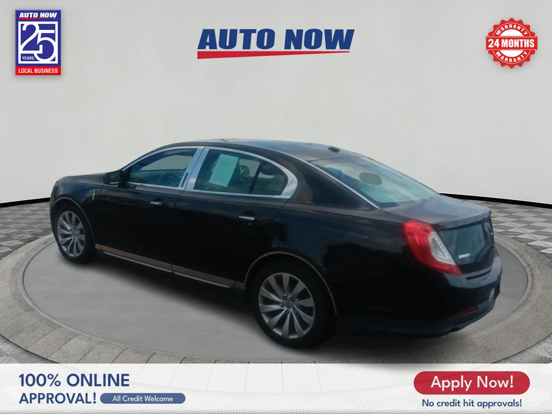 Used 2014 Black Lincoln base image 4