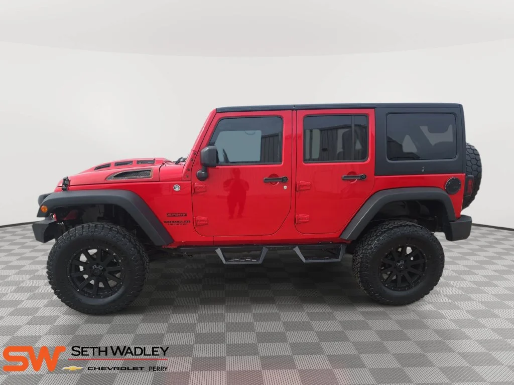 Used 2015 Red Jeep Sport image 4