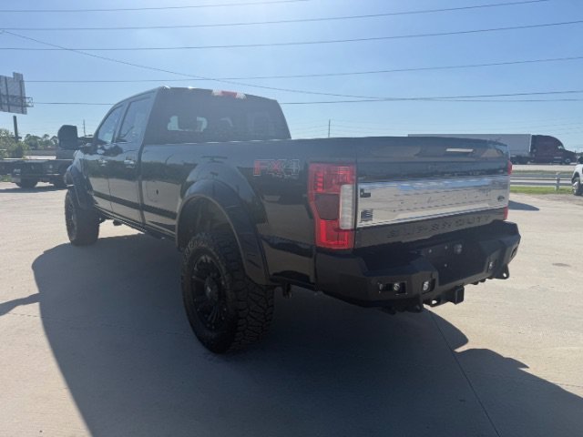 Used 2017 Black Ford Platinum image 3