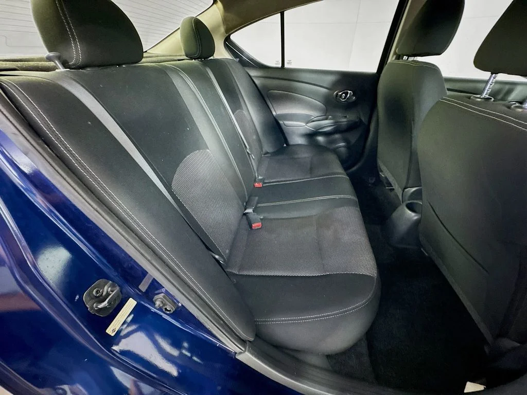 Used 2018 Blue Nissan 1.6 SV image 29