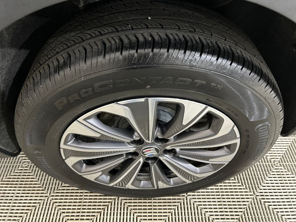Used 2025 Gray Buick Preferred image 10