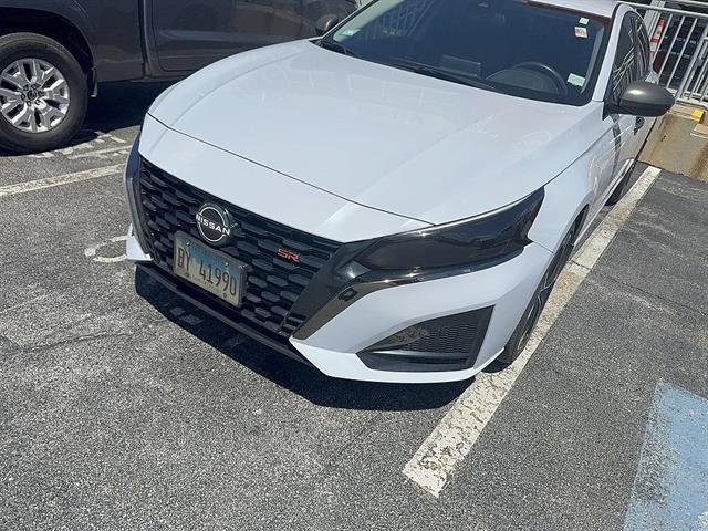 Used 2023 Gun Metallic Nissan 2.5 SR image 5