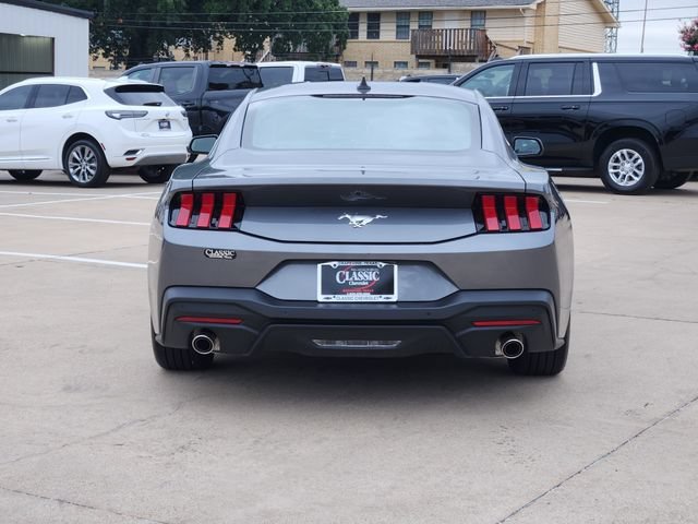 Used 2026  Ford EcoBoost image 13