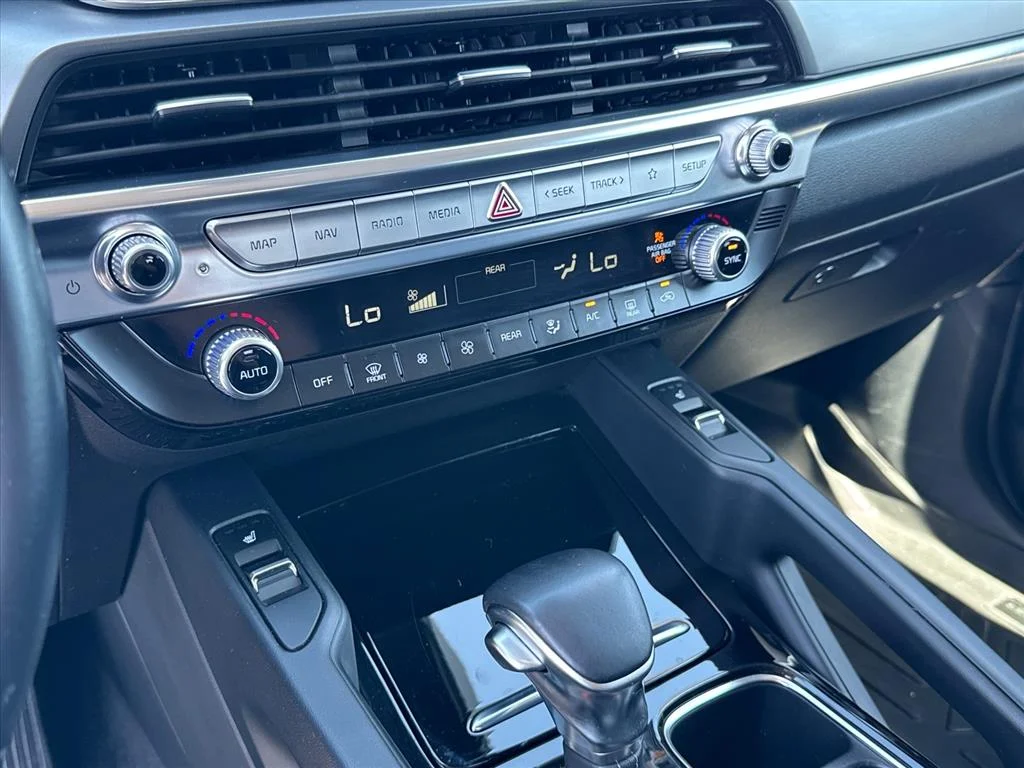 2022 Kia Telluride S - Photo 25
