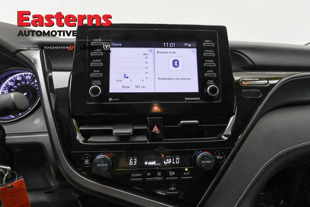 Used 2024 White Toyota SE image 13